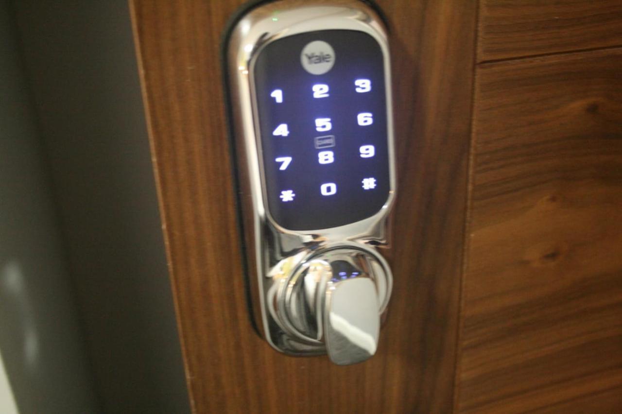 The Spring Bank Aparthotel Πρέστον Εξωτερικό φωτογραφία